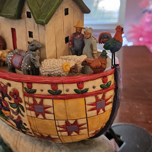 Noah's Ark Lamp by Jim Shore - Picture 3 of 6